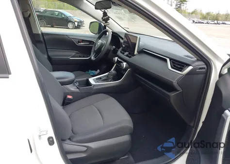 2024 Toyota Rav4 Xle из США, поврежденный, VIN 2T3P1RFV9RC396250